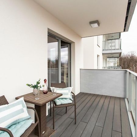 Seaside Beach Przy Plazy - Parking - Praia Apartments - Ergo Polsat Plus Arena Gdansk Exterior foto